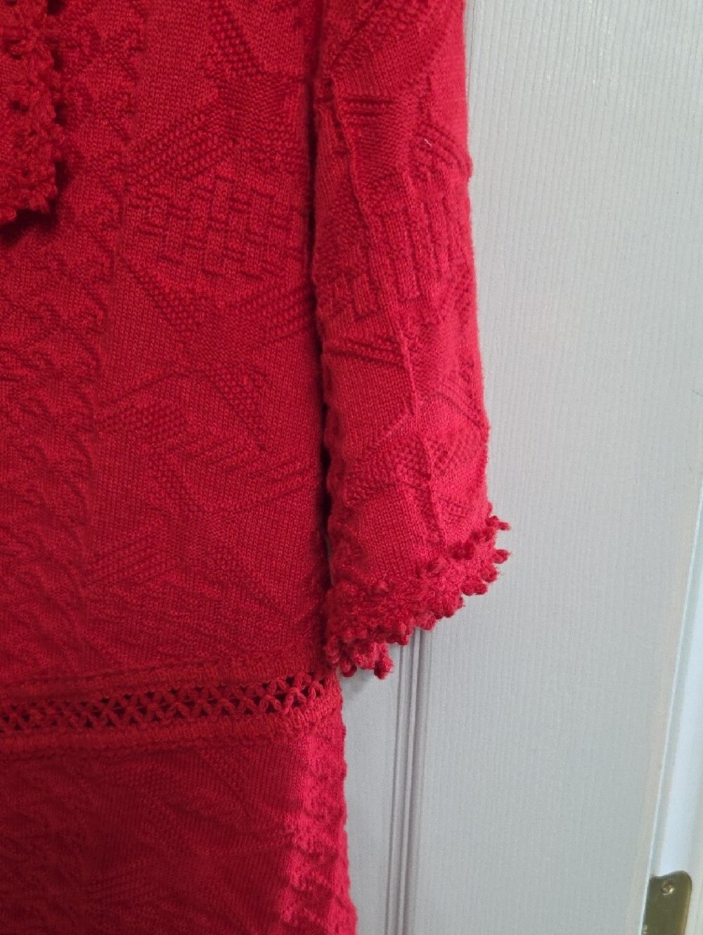 Red Textured Button-Front Knit Top - Picture 5 of 8